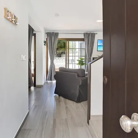 Casa Adosada Con Piscina Climatizada, A/c, Barbacoa Y Fibra - Es-347-42 Nyaraló *