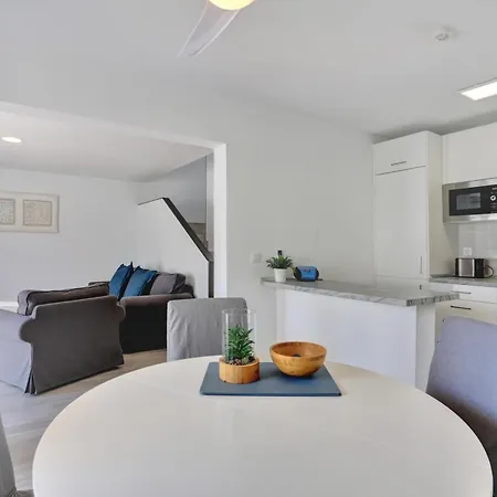 度假居 Casa Adosada Con Piscina Climatizada, A/c, Barbacoa Y Fibra - Es-347-42 阿德耶